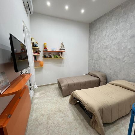 Bed and Breakfast Barbi'S House Napoli Esterno foto
