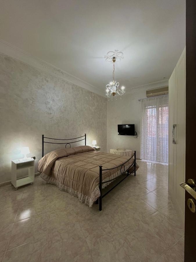 Bed and Breakfast Barbi'S House Napoli Esterno foto