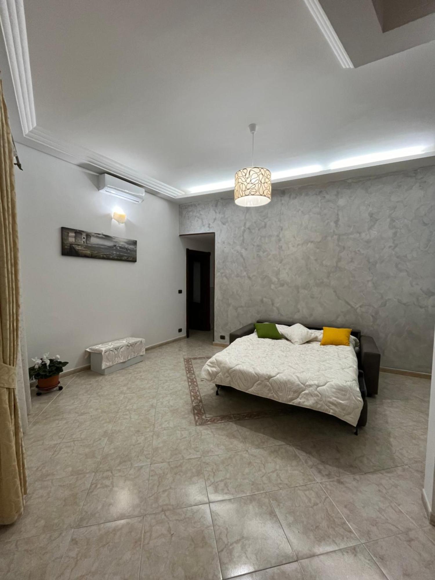 Bed and Breakfast Barbi'S House Napoli Esterno foto
